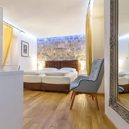 Piaceta 4* Σπλιτ